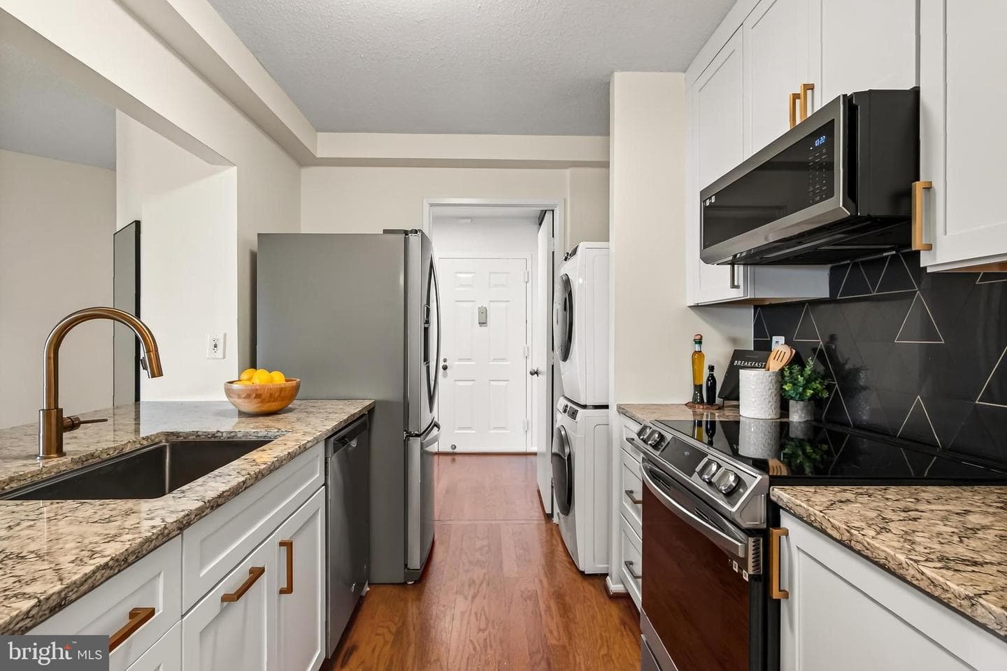 900 N Stafford Street #1109 photo 16