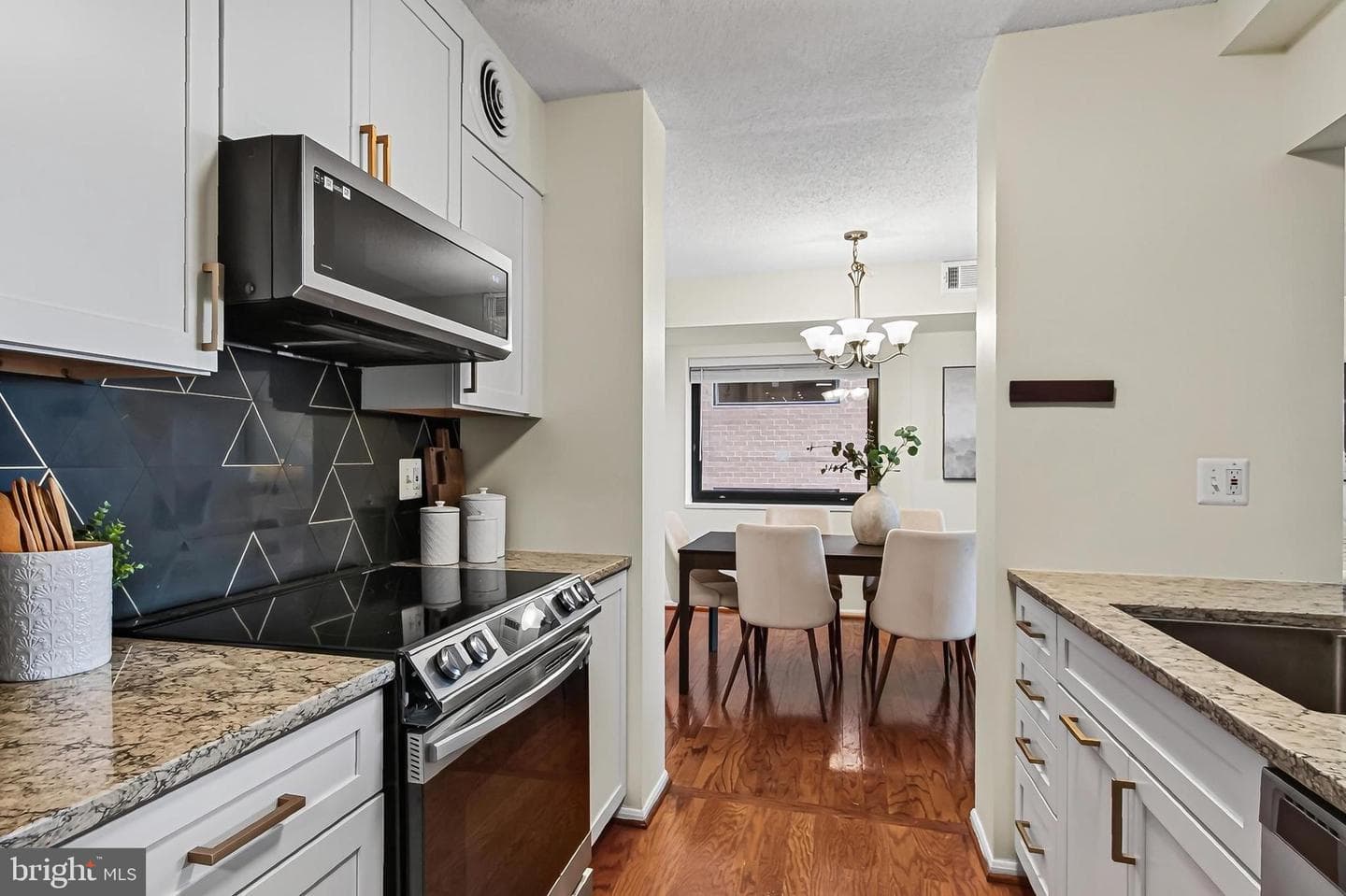900 N Stafford Street #1109 photo 18