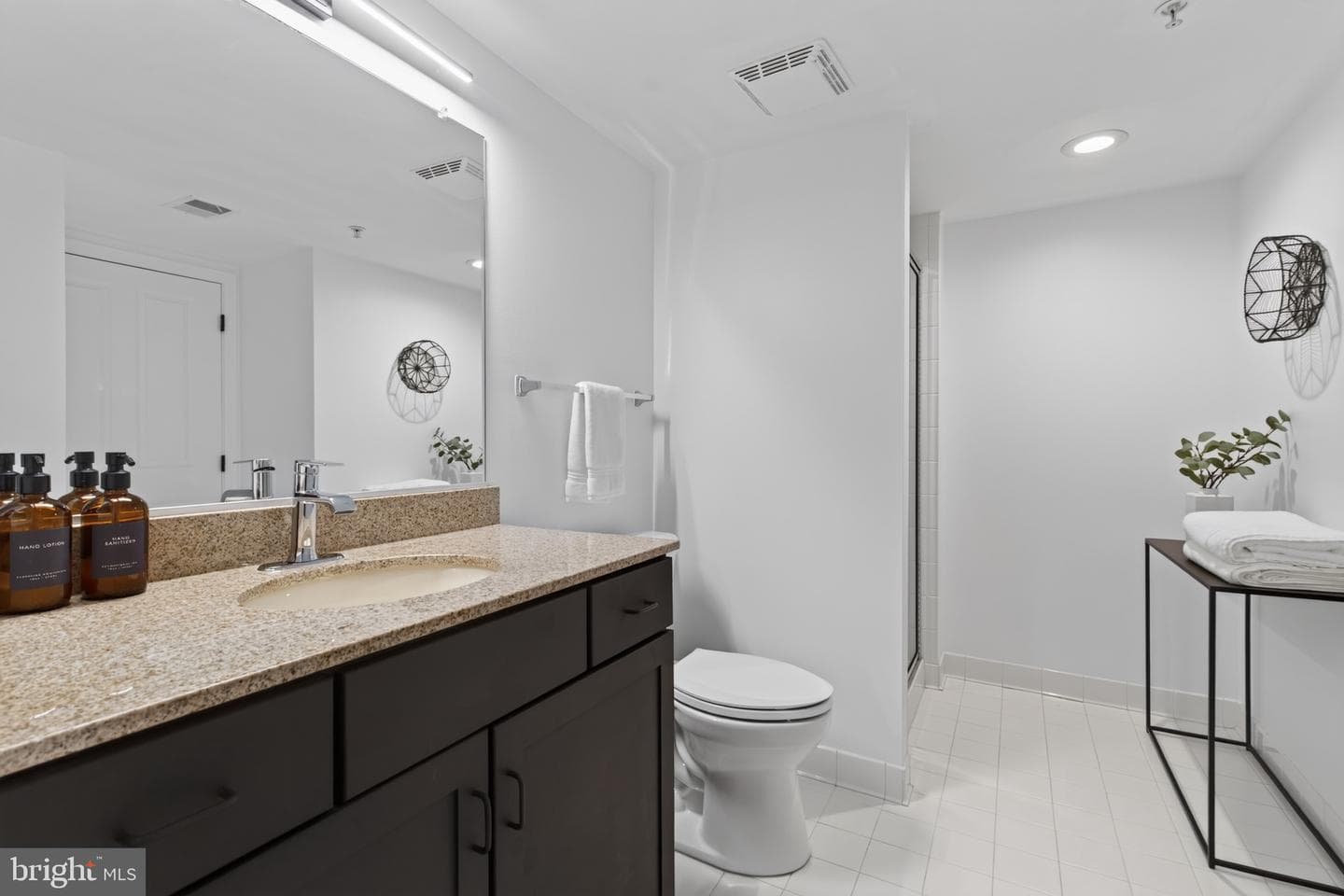 2220 Fairfax Drive #406 photo 33
