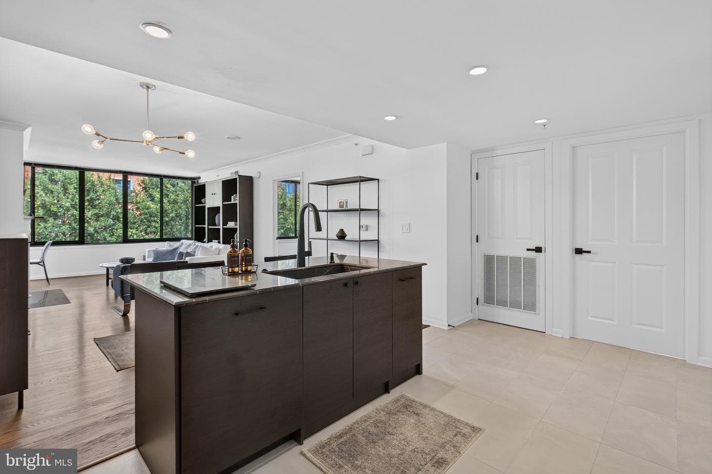 2220 Fairfax Drive #406 photo 5
