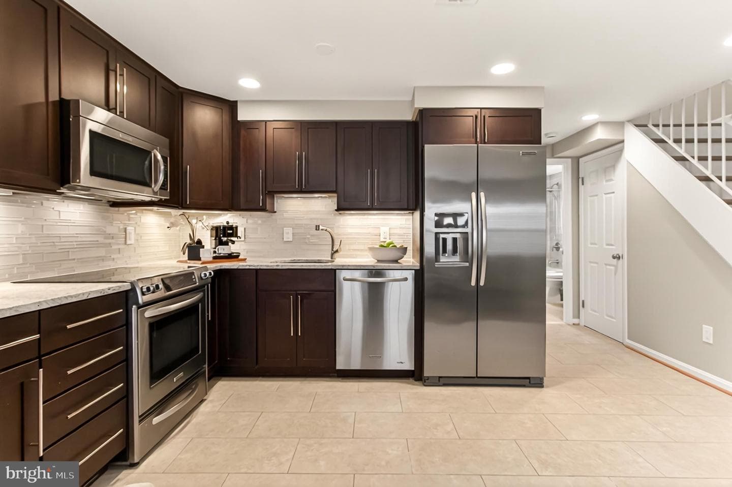 116 N Bedford Street #b photo 12