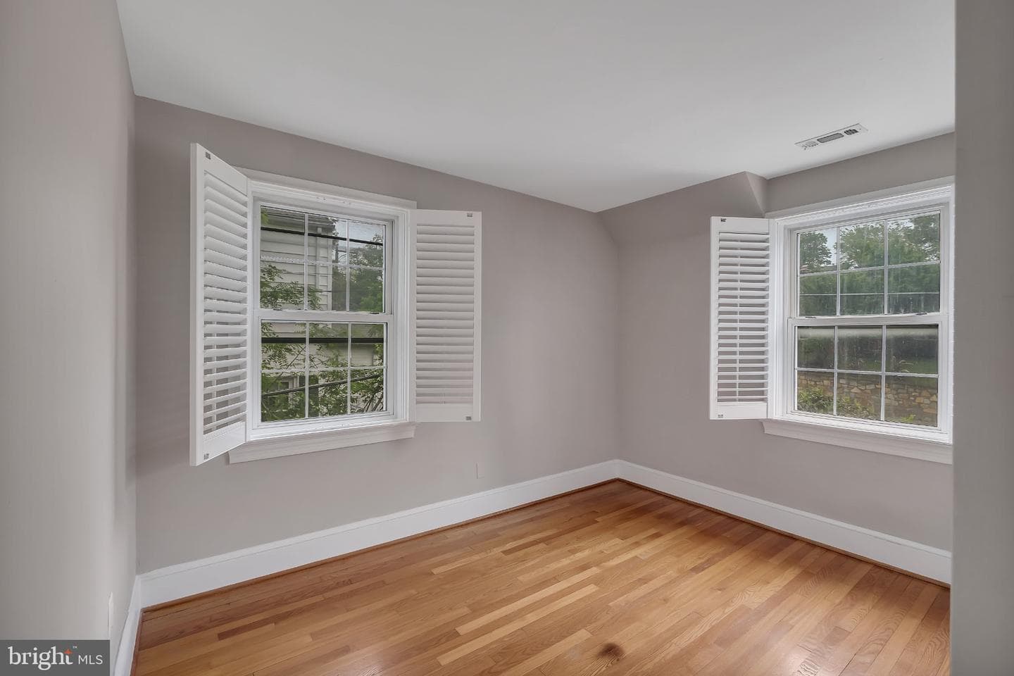 1706 N Glebe Road photo 23