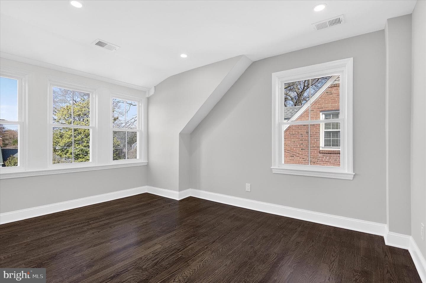 1607 N Glebe Road photo 24