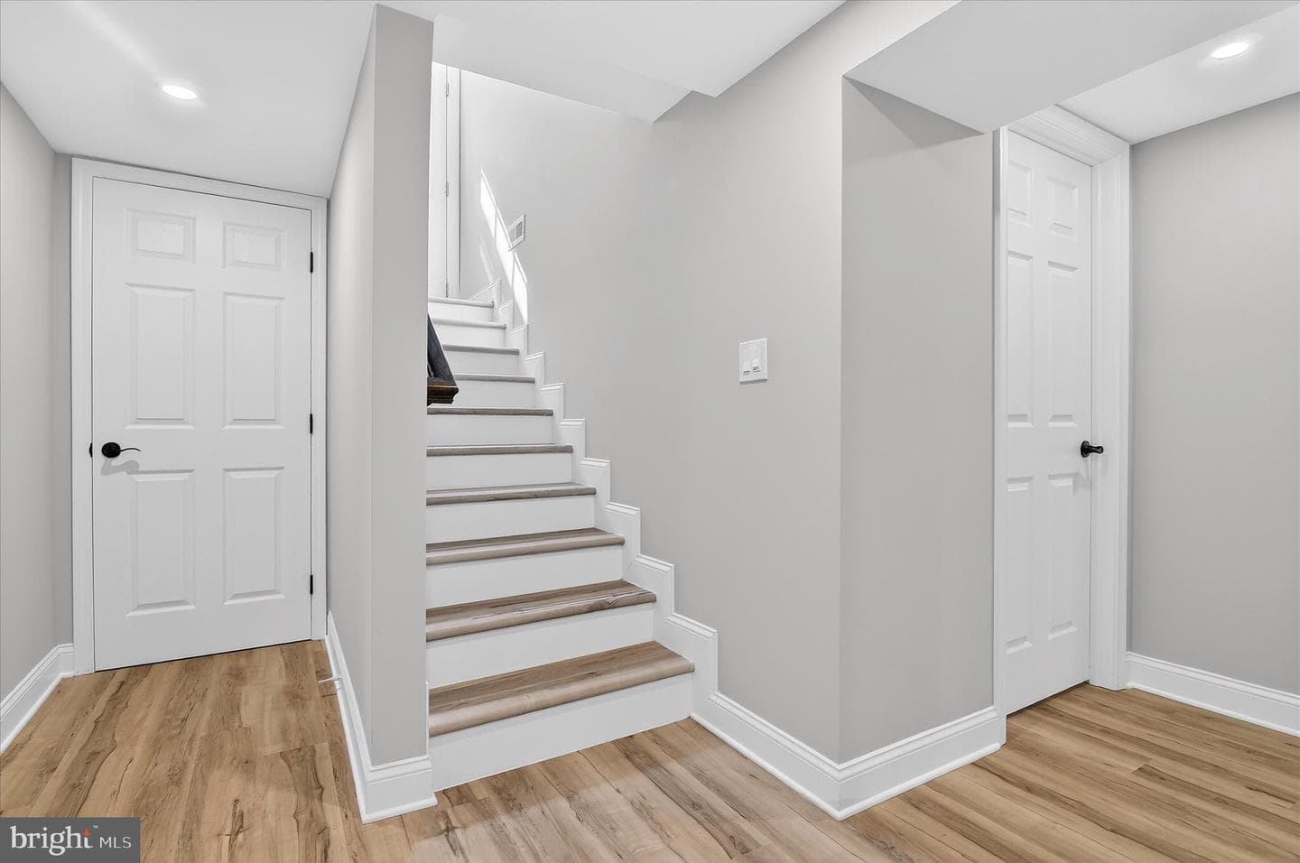 1607 N Glebe Road photo 31