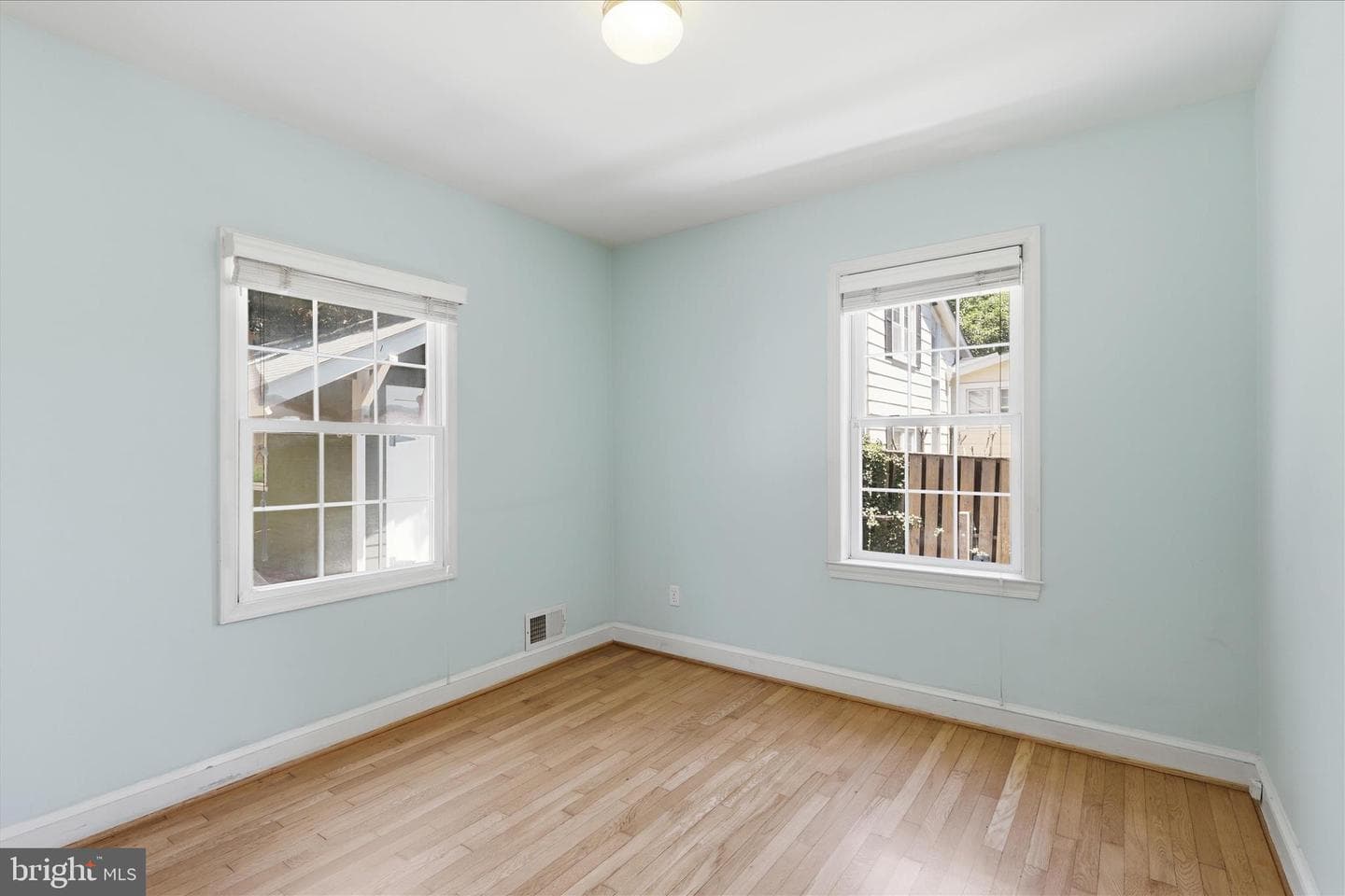 5935 15th Street N photo 20