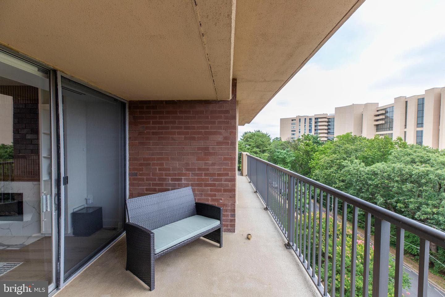 1300 Army Navy Drive #814 photo 44