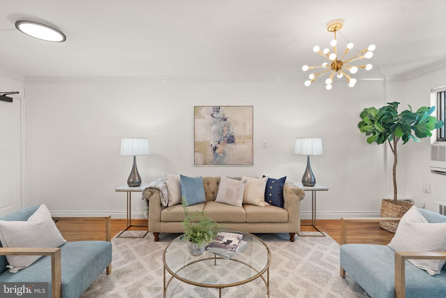 1577 N Colonial Terrace #305-Y photo 4