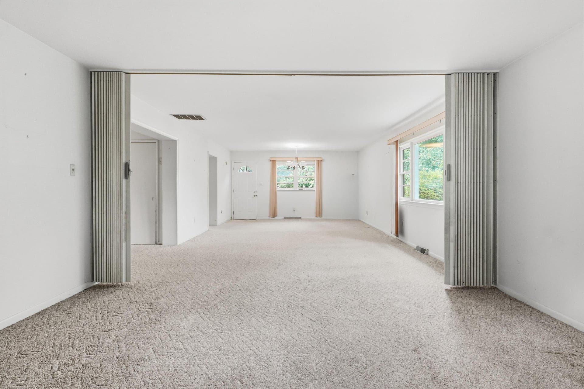 3707 John Marshall Drive photo 13