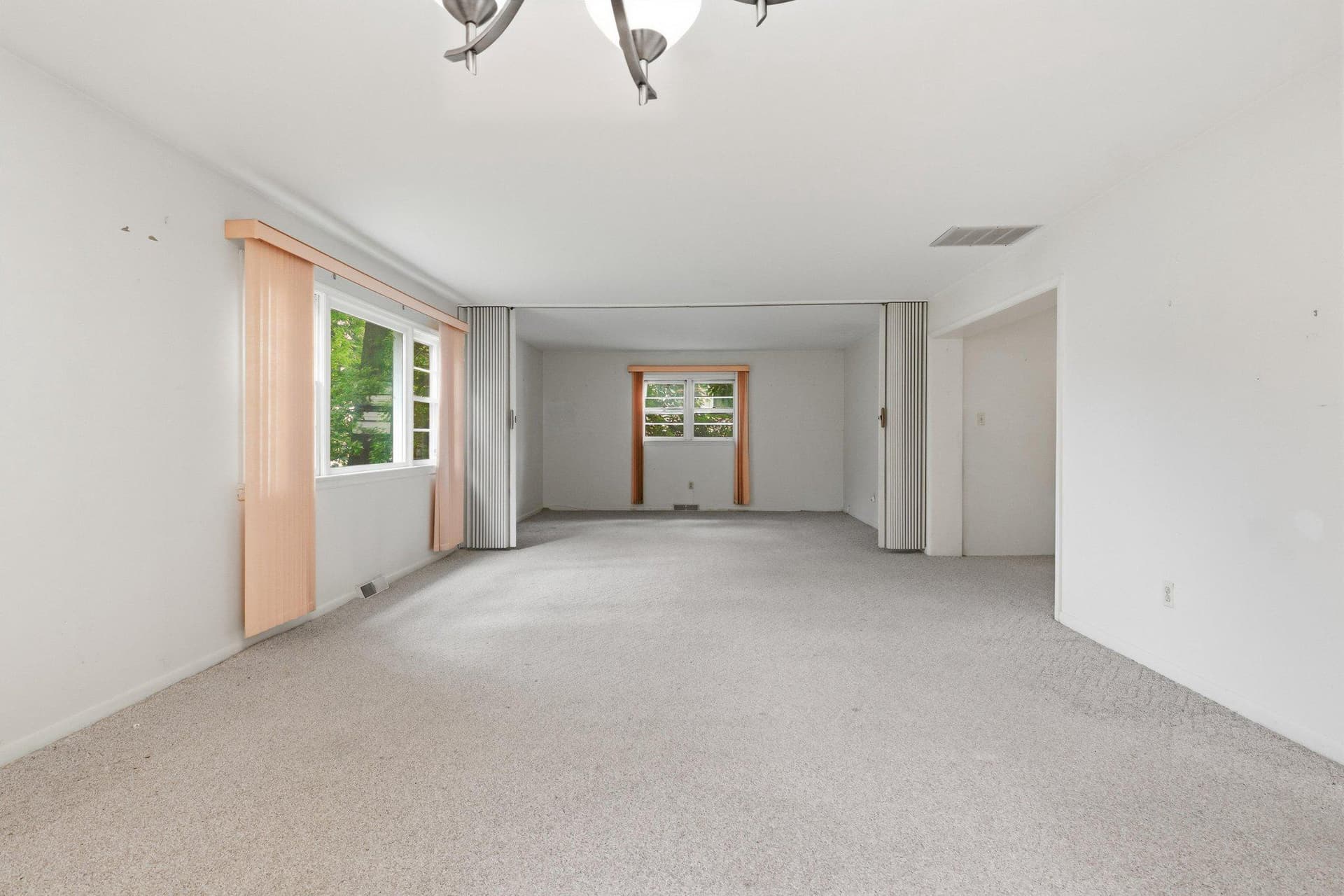 3707 John Marshall Drive photo 15