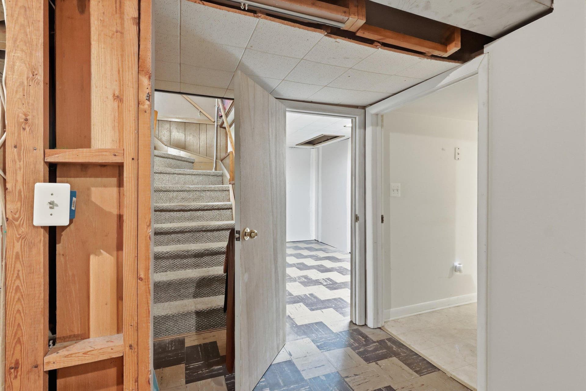 3707 John Marshall Drive photo 27