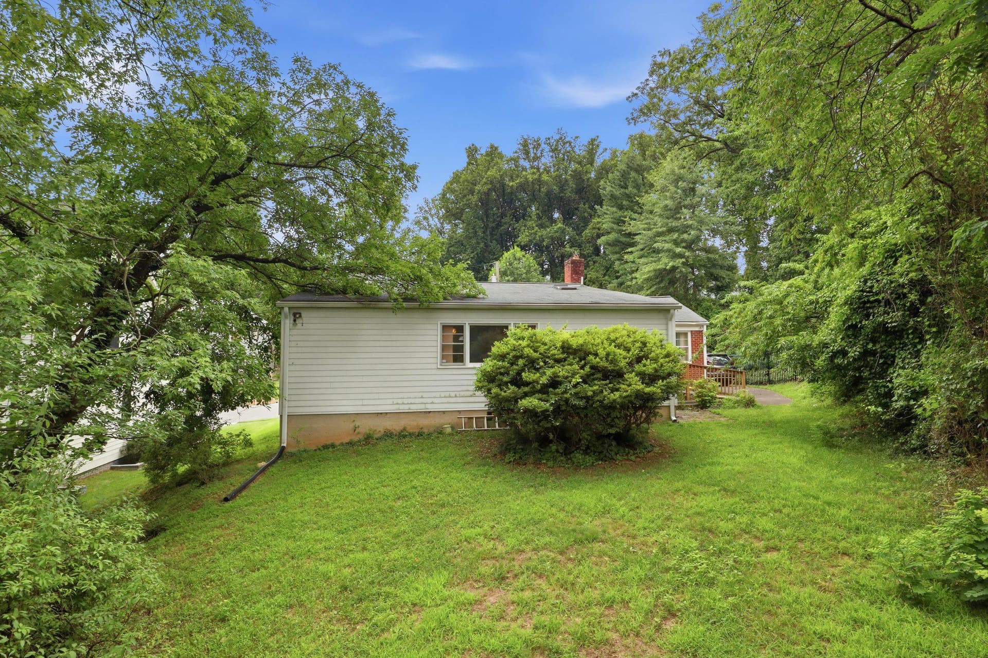 3707 John Marshall Drive photo 34