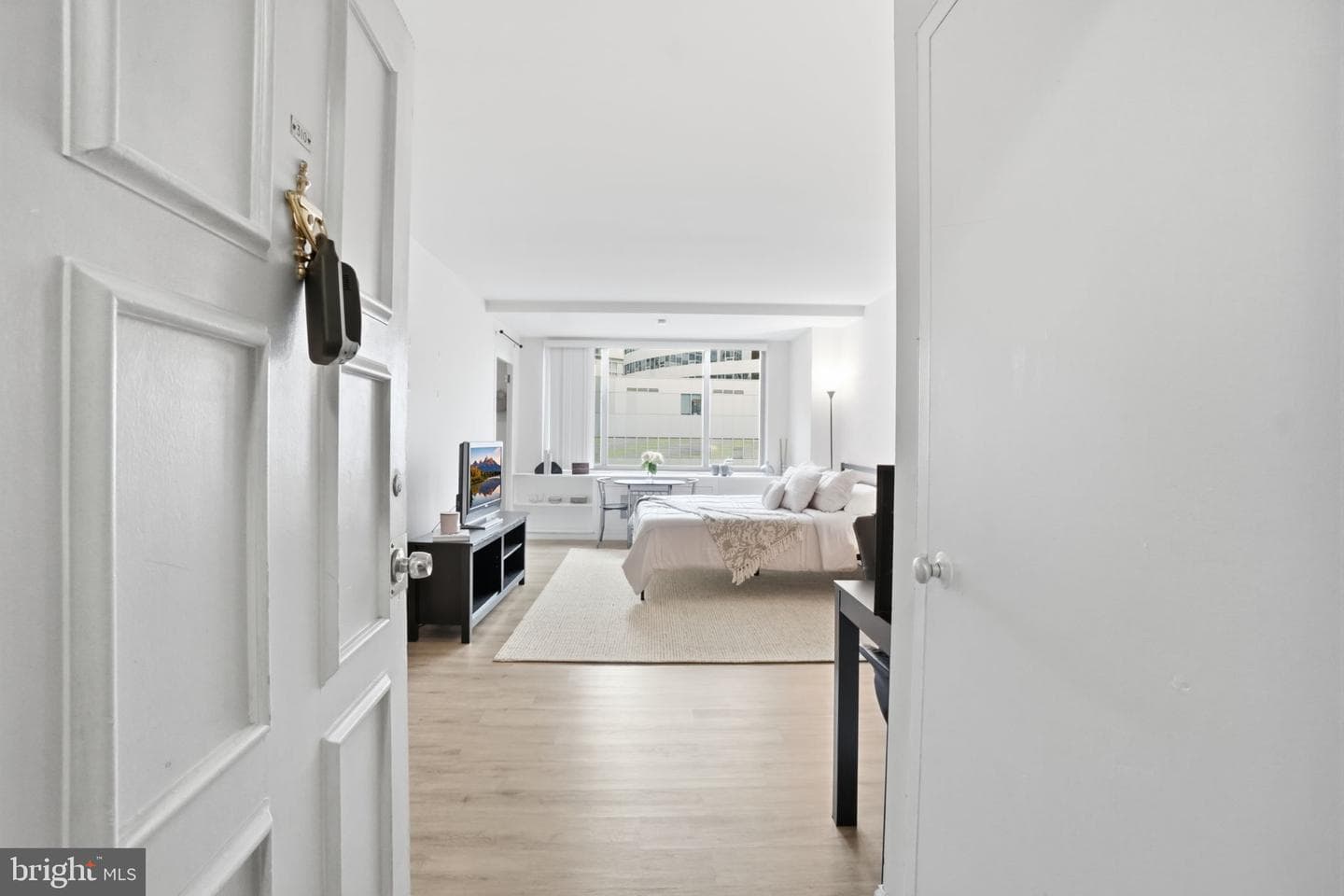 1121 Arlington Boulevard #310 photo 2