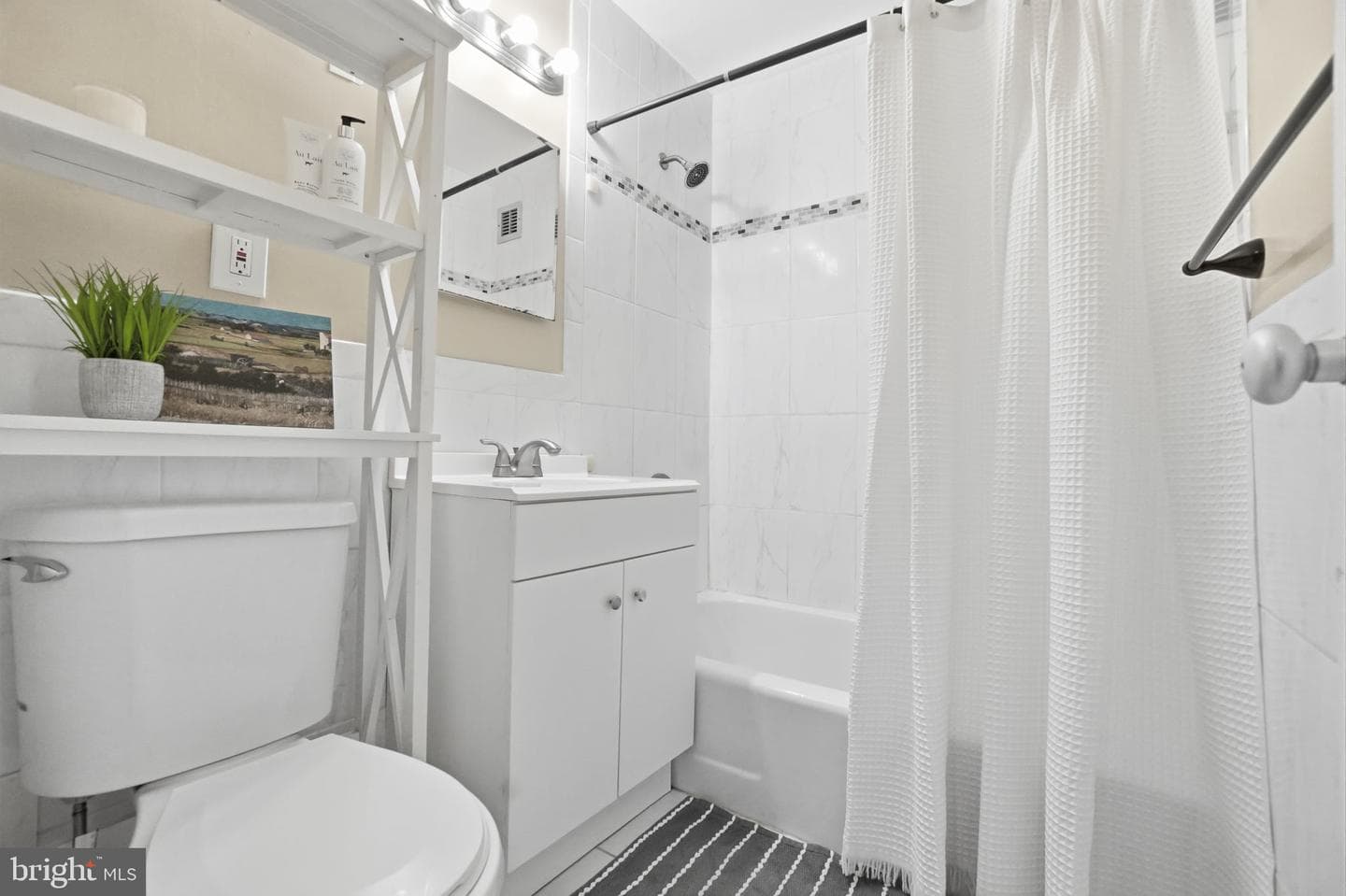 1121 Arlington Boulevard #310 photo 9