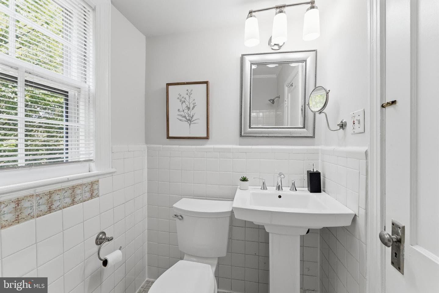 1401 S Edgewood Street #498 photo 18