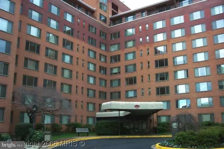 1121 Arlington Boulevard #722 photo 28