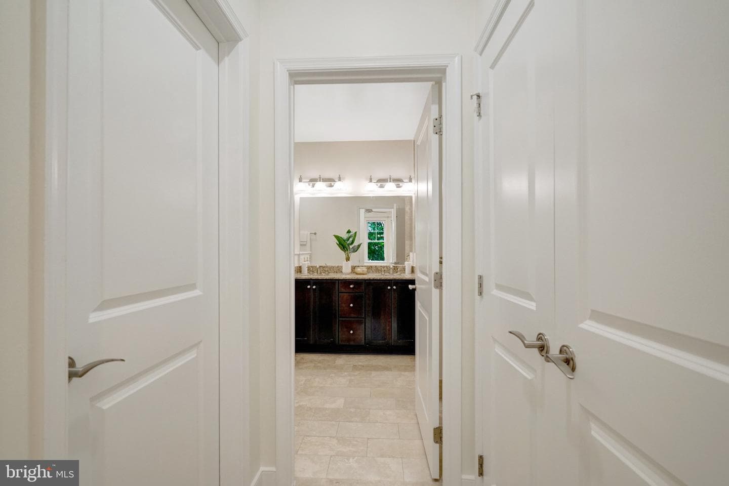 1418 N Rhodes Street #b106 photo 22