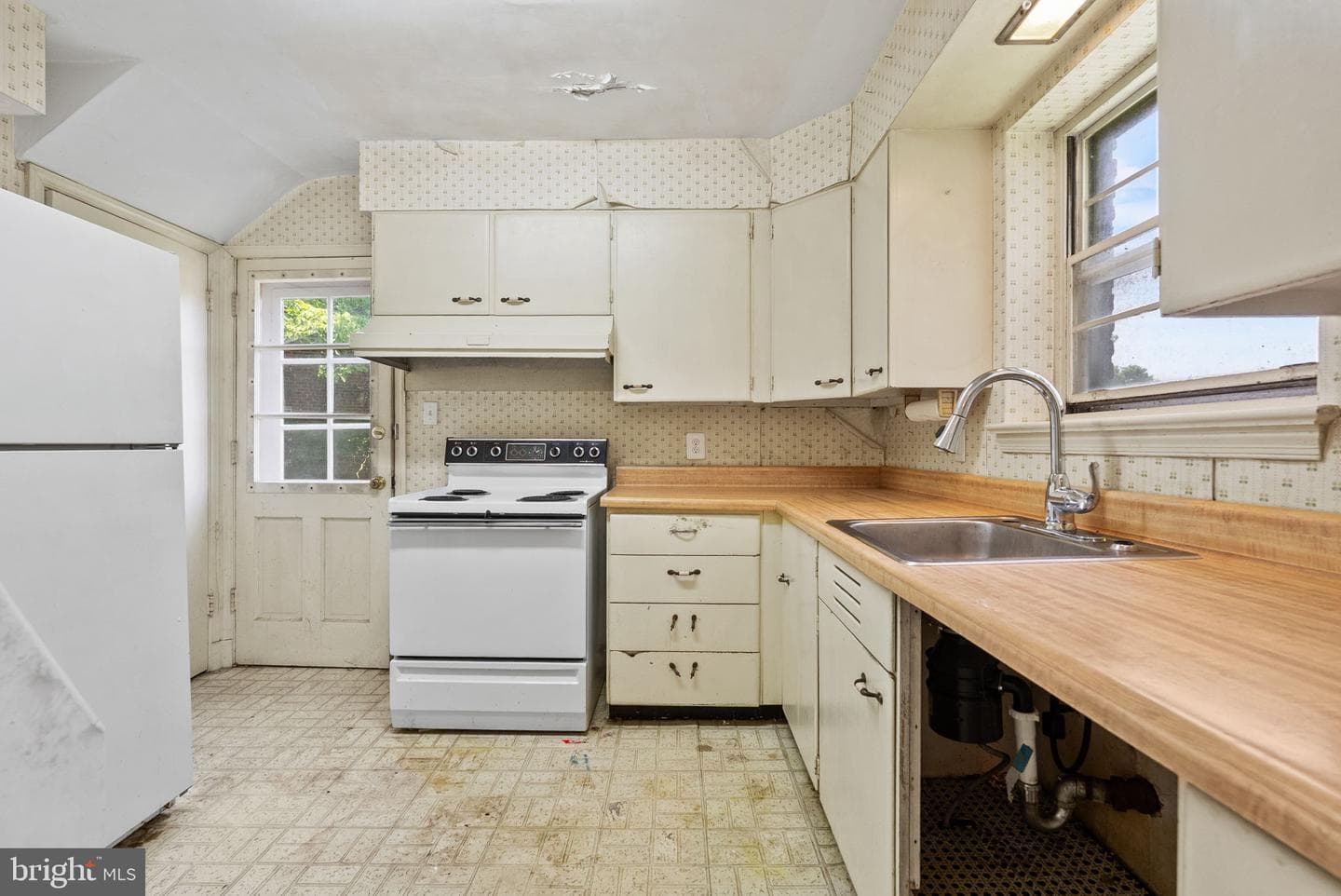 623 29th Street S photo 16
