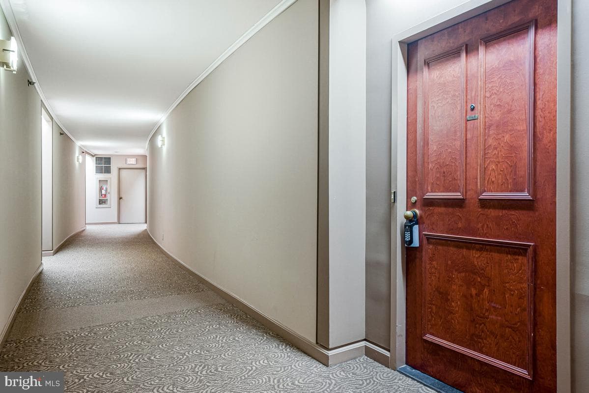 1805 Crystal Drive #807s photo 5