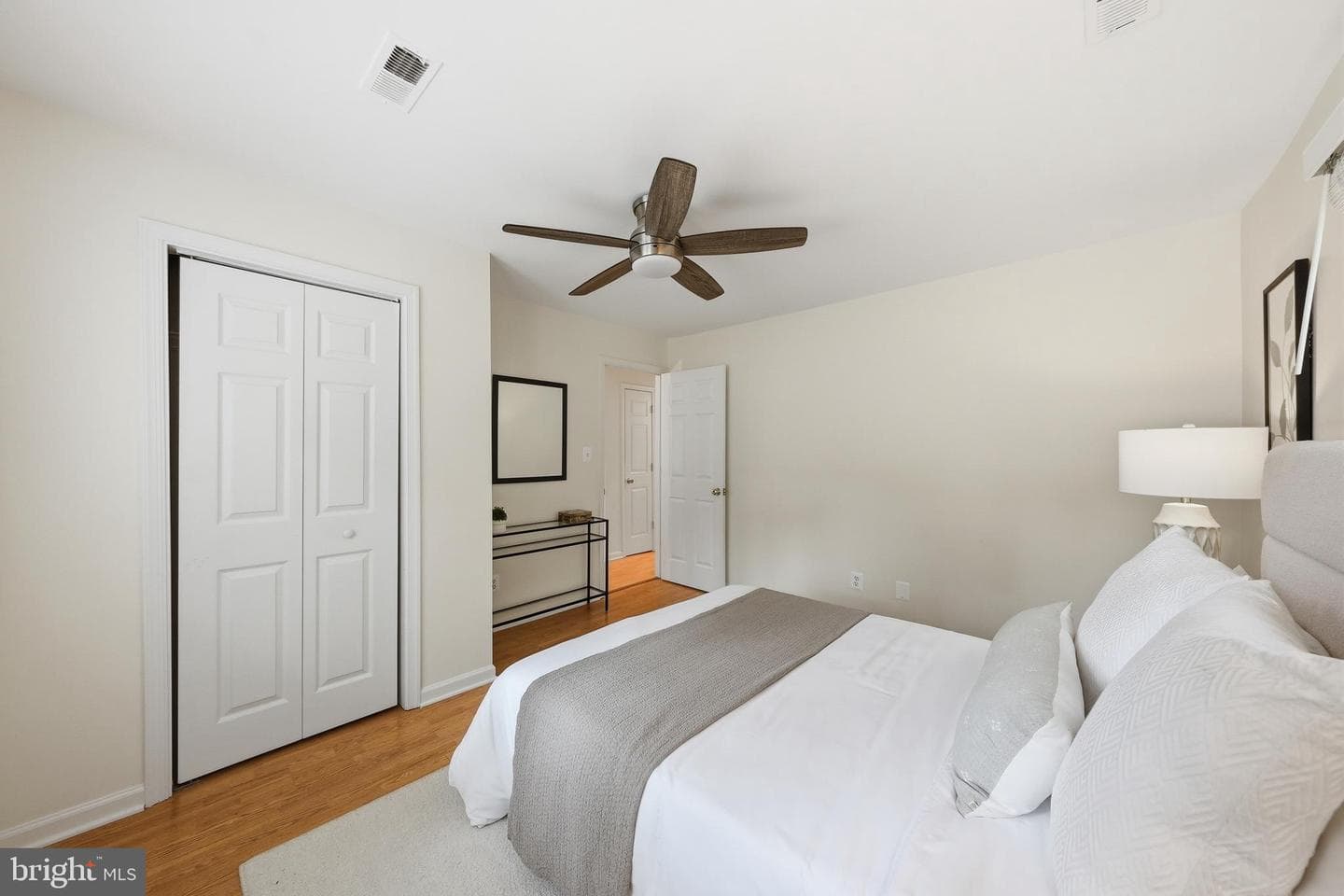 2020 S Quincy Street photo 17