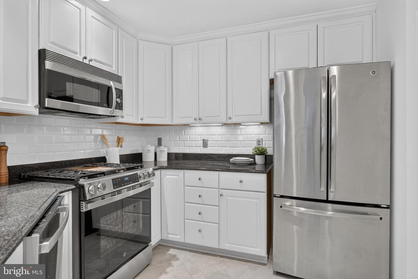 2330 14th Street N #402 photo 9