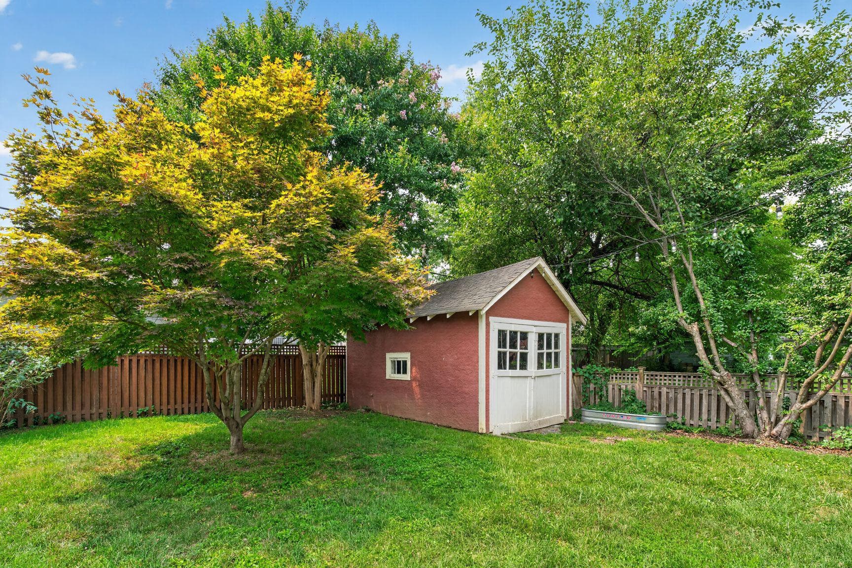 724 N Ivy Street N photo 31