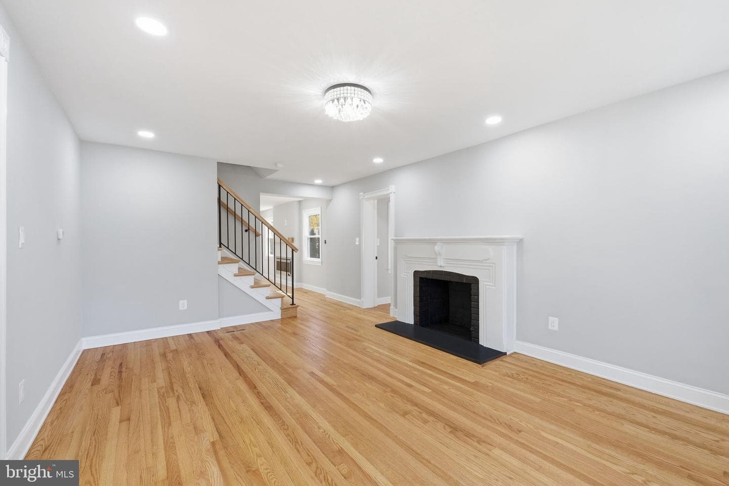 4963 34th Street N photo 5