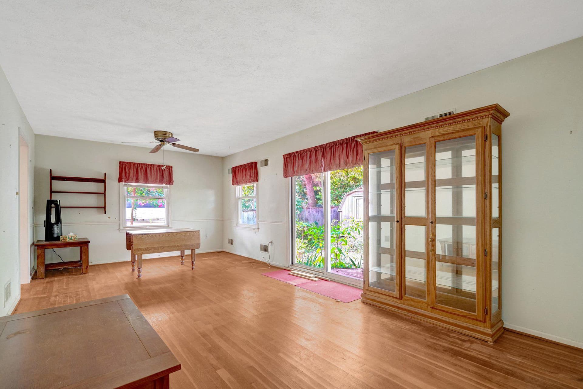1208 S Frederick Street photo 15