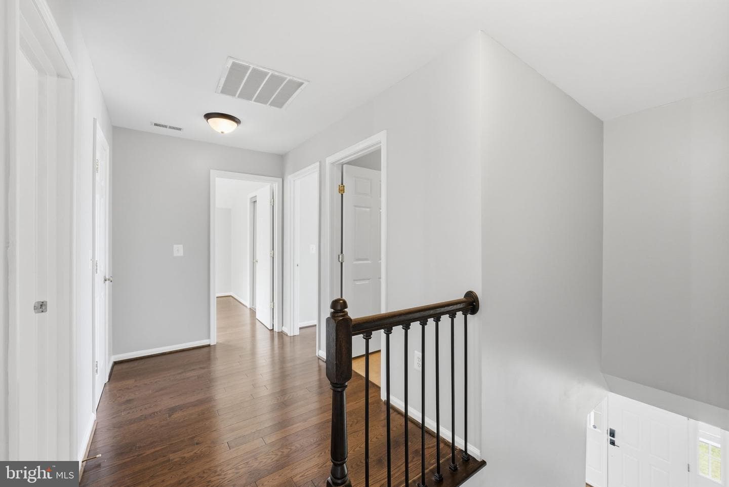 1625 S Taylor Street photo 33