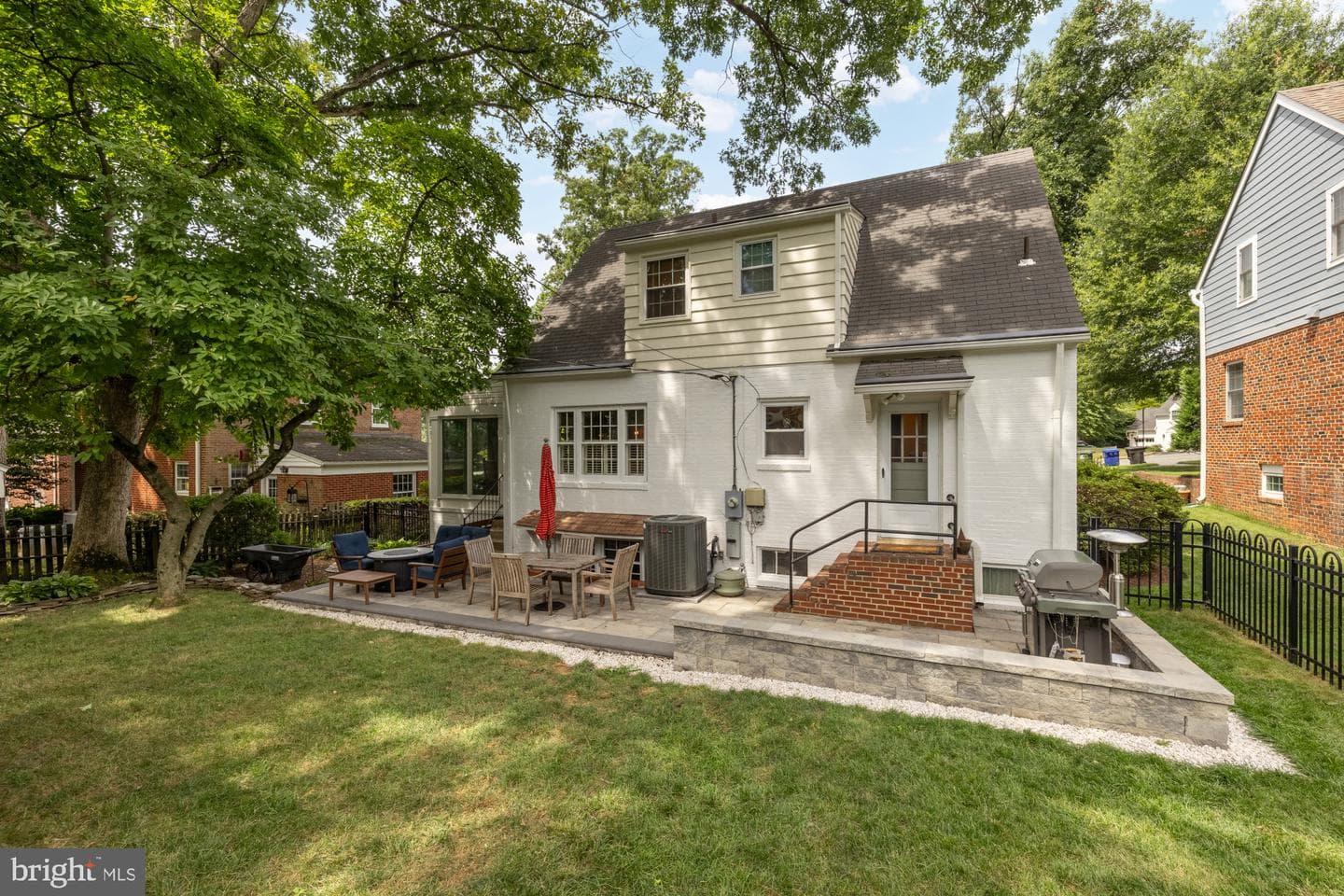 1417 N Inglewood Street photo 11