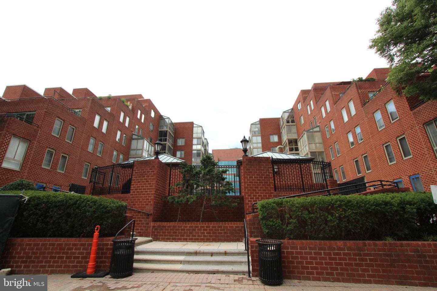 1045 N Utah Street #2-210 photo 1