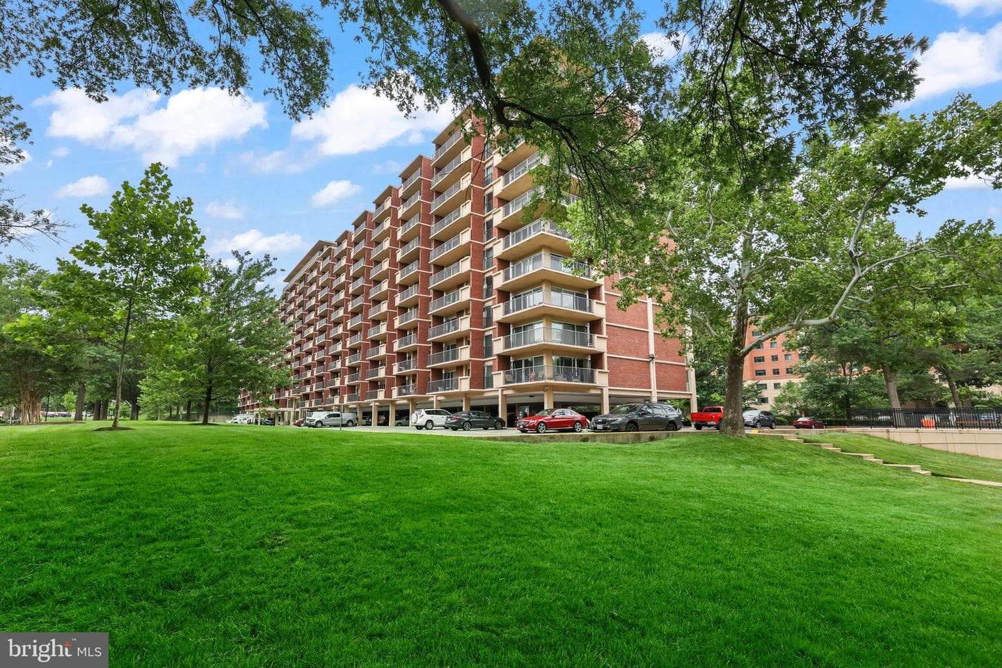 1300 Army Navy Drive #320 photo 1