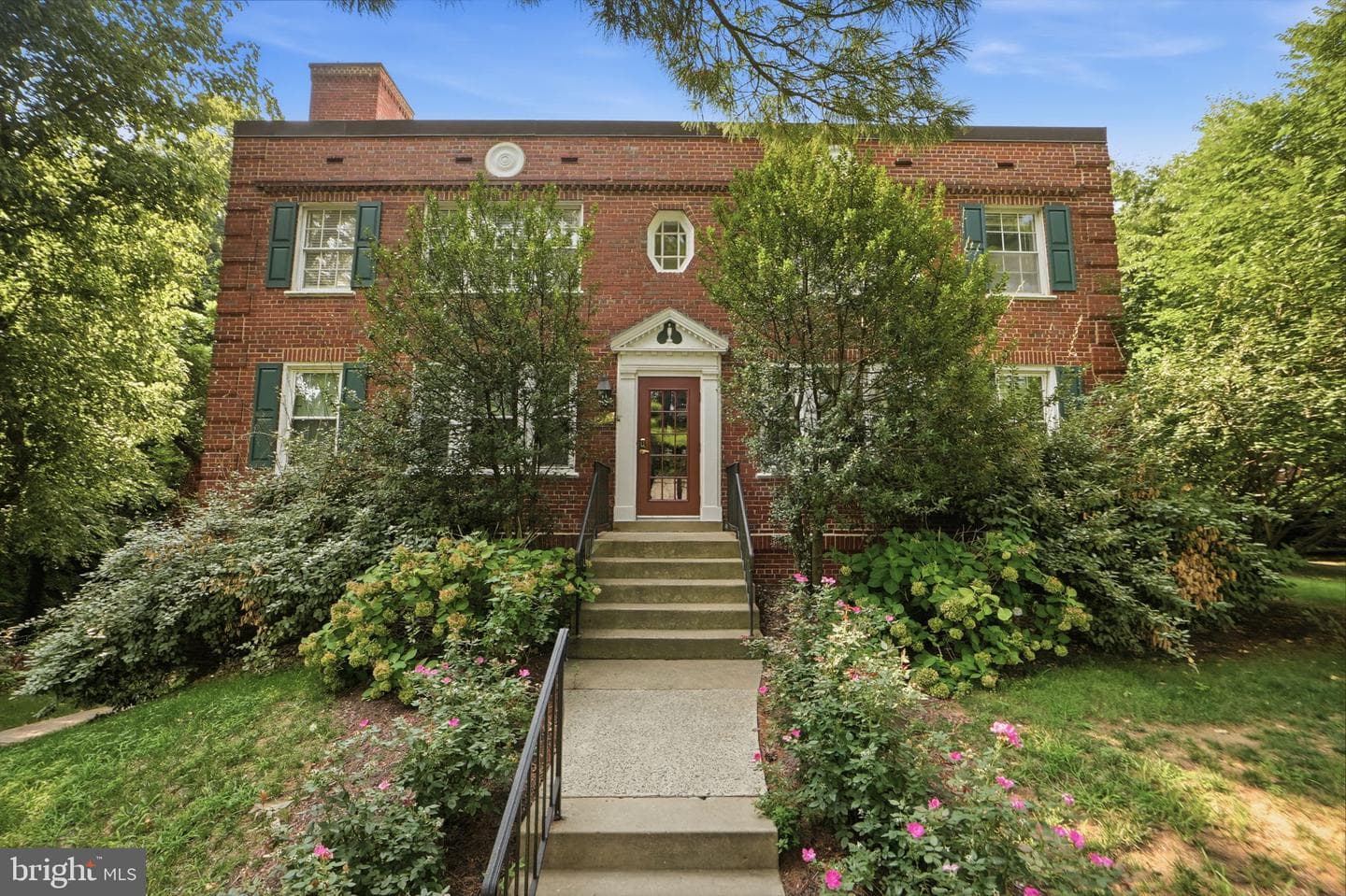 1917 N Rhodes Street #13 photo 1