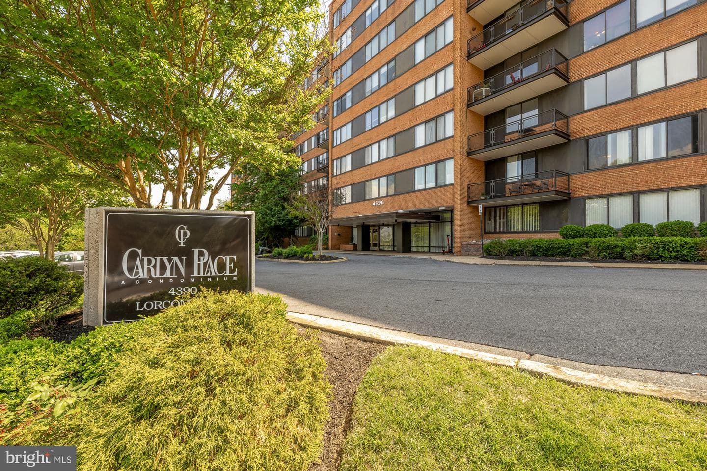 4390 Lorcom Lane #510 photo 1