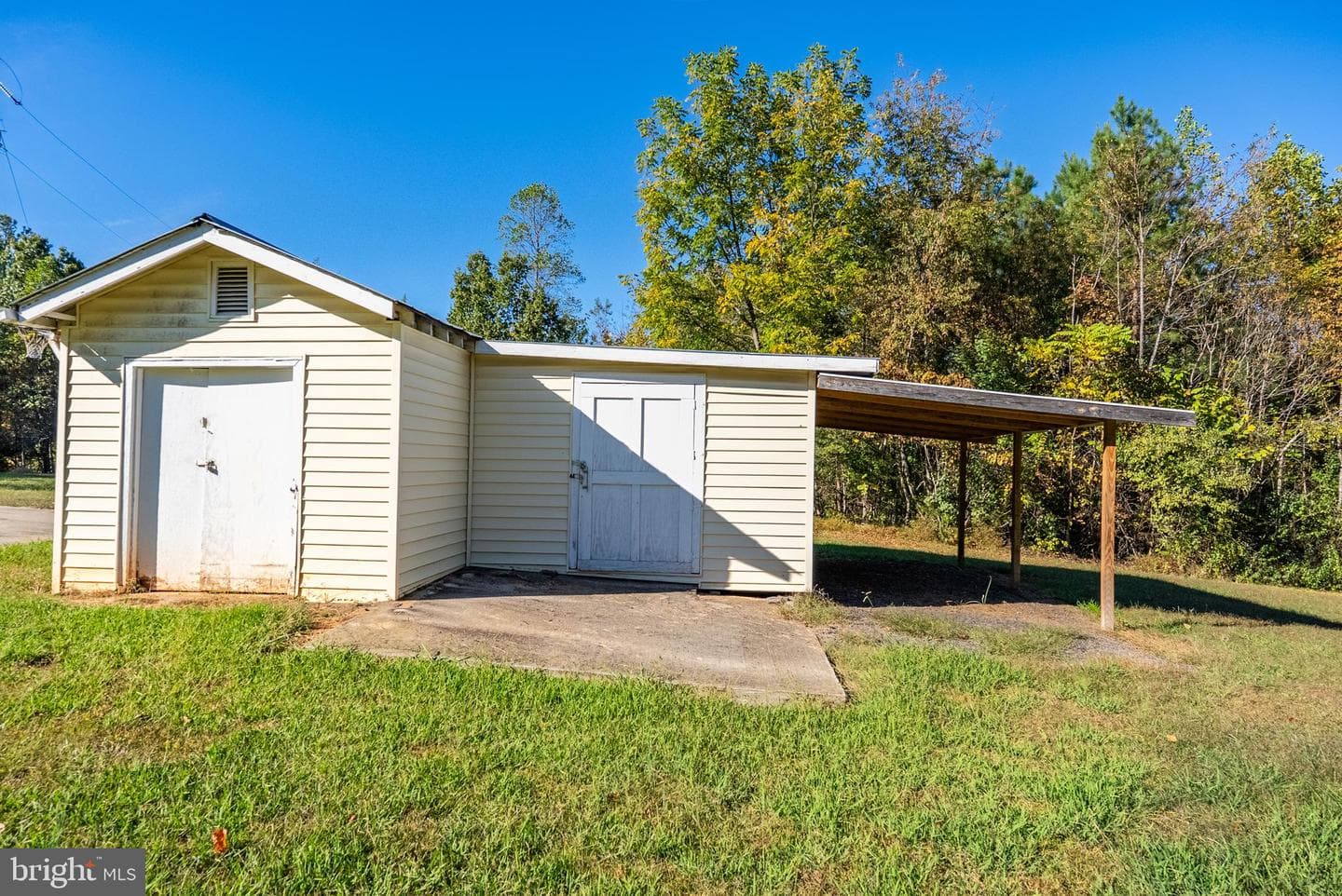 687 Hixburg Road photo 35