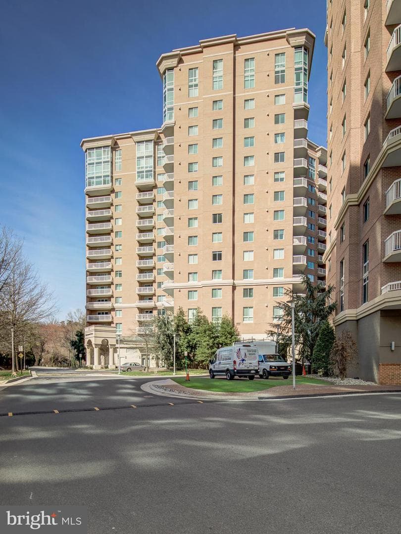 3101 N Hampton Drive #917 photo 12