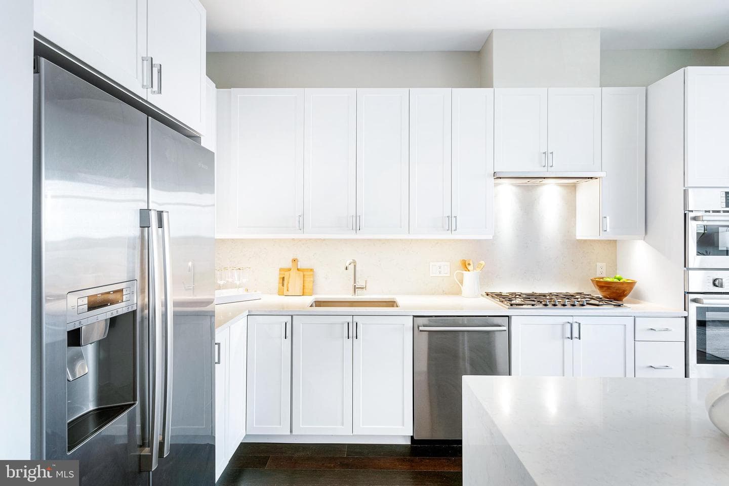 925 N Fairfax Street #1205 photo 3