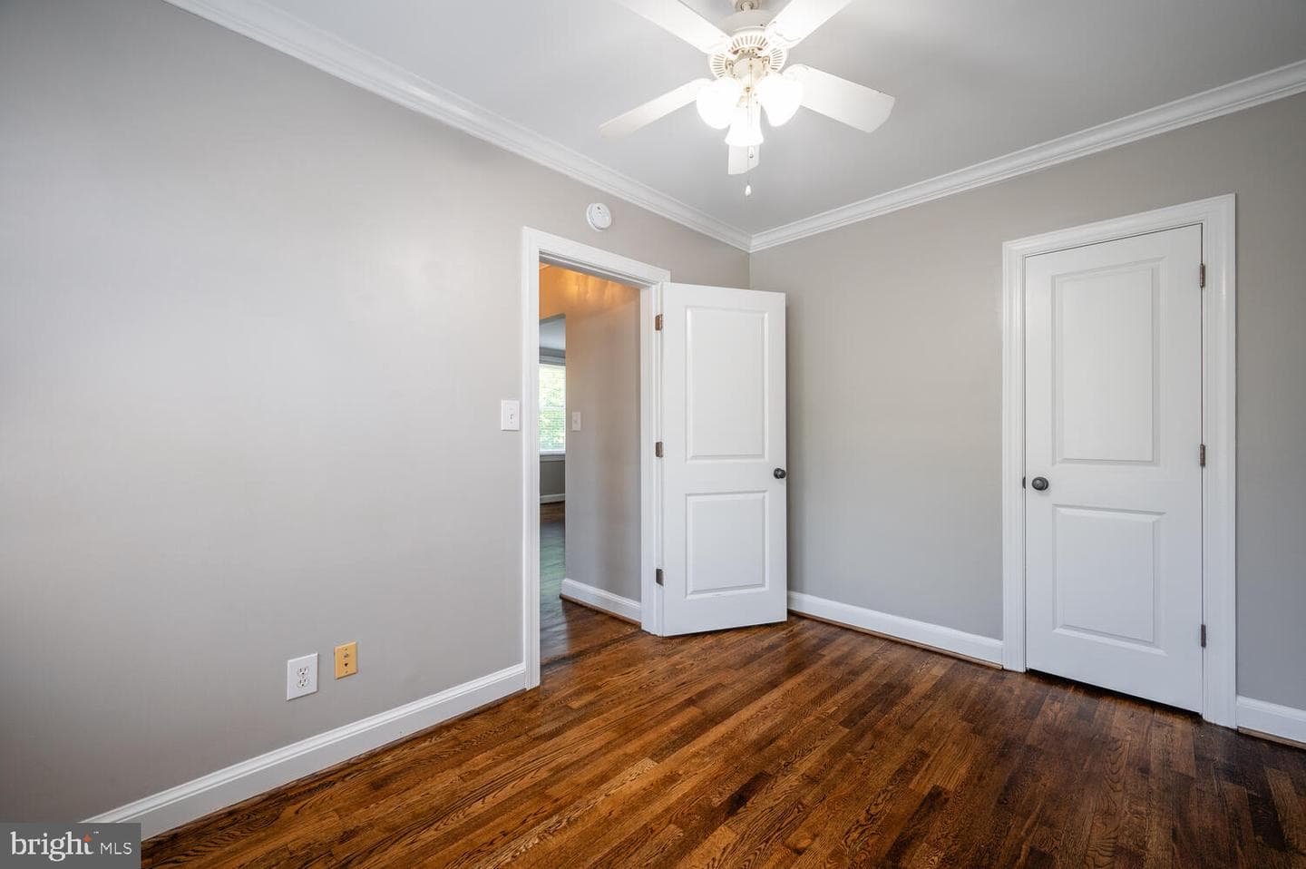 922 S Washington Street #203 photo 13