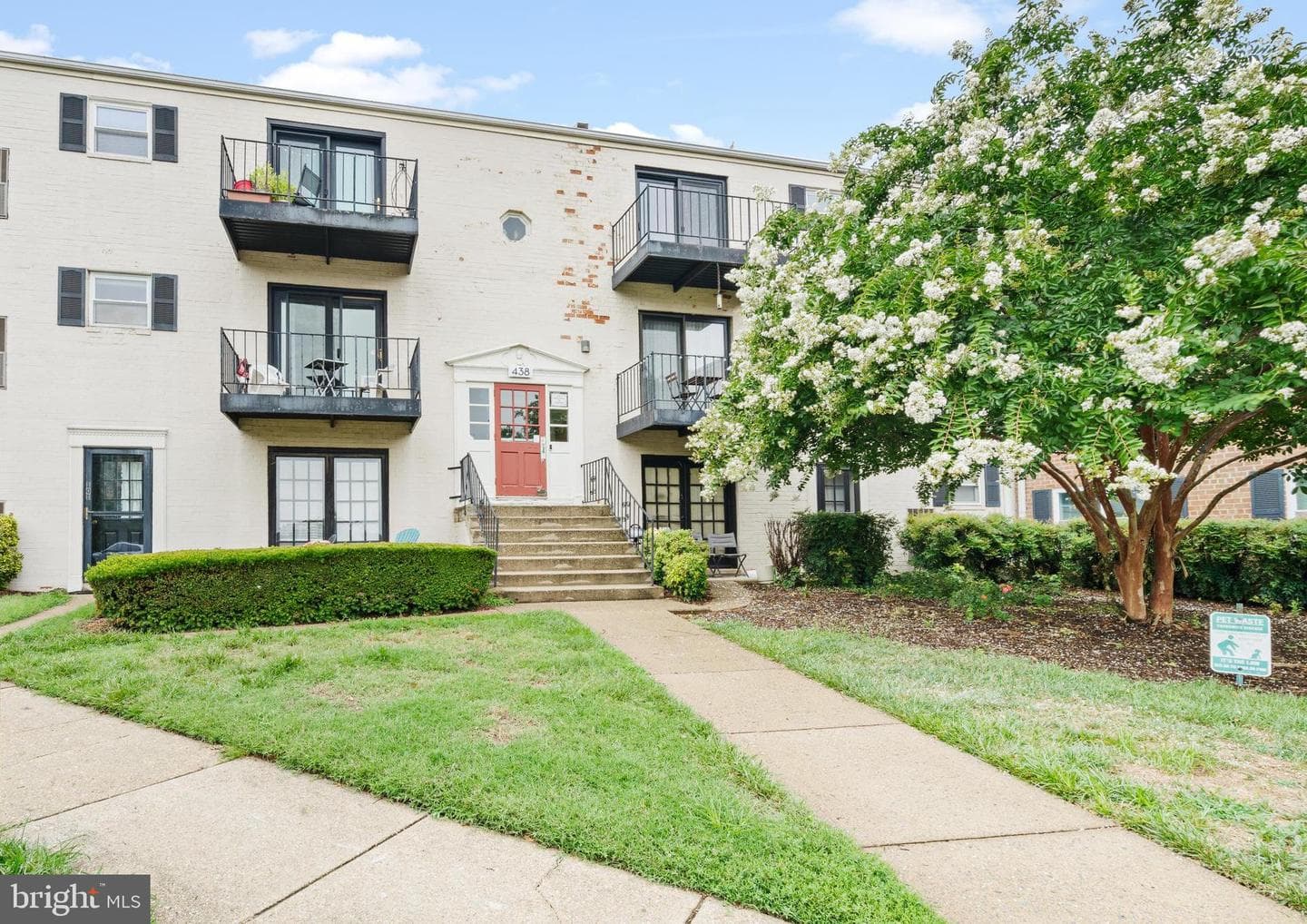 438 N Armistead Street #303 photo 16