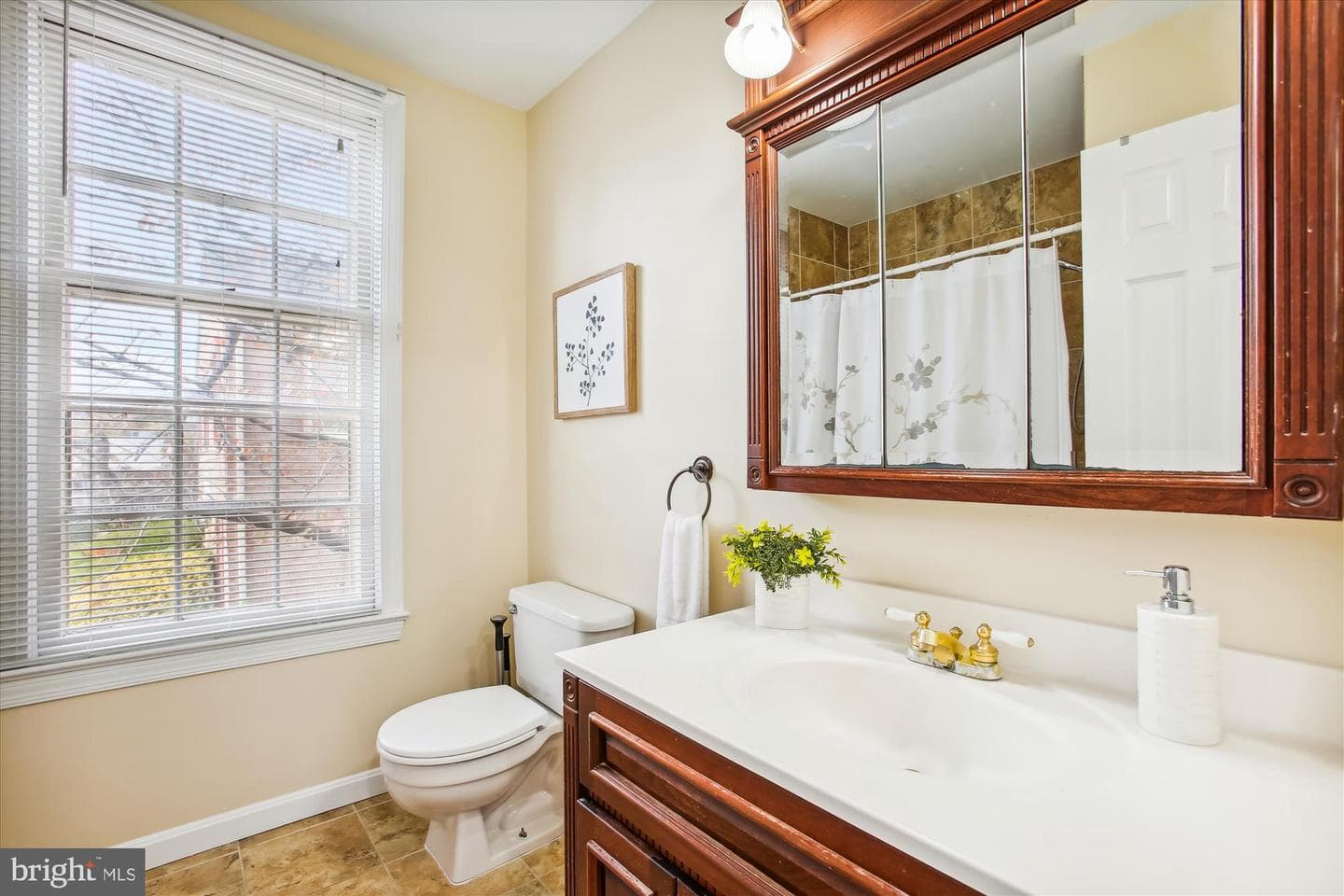 1316 Seaport Lane photo 10