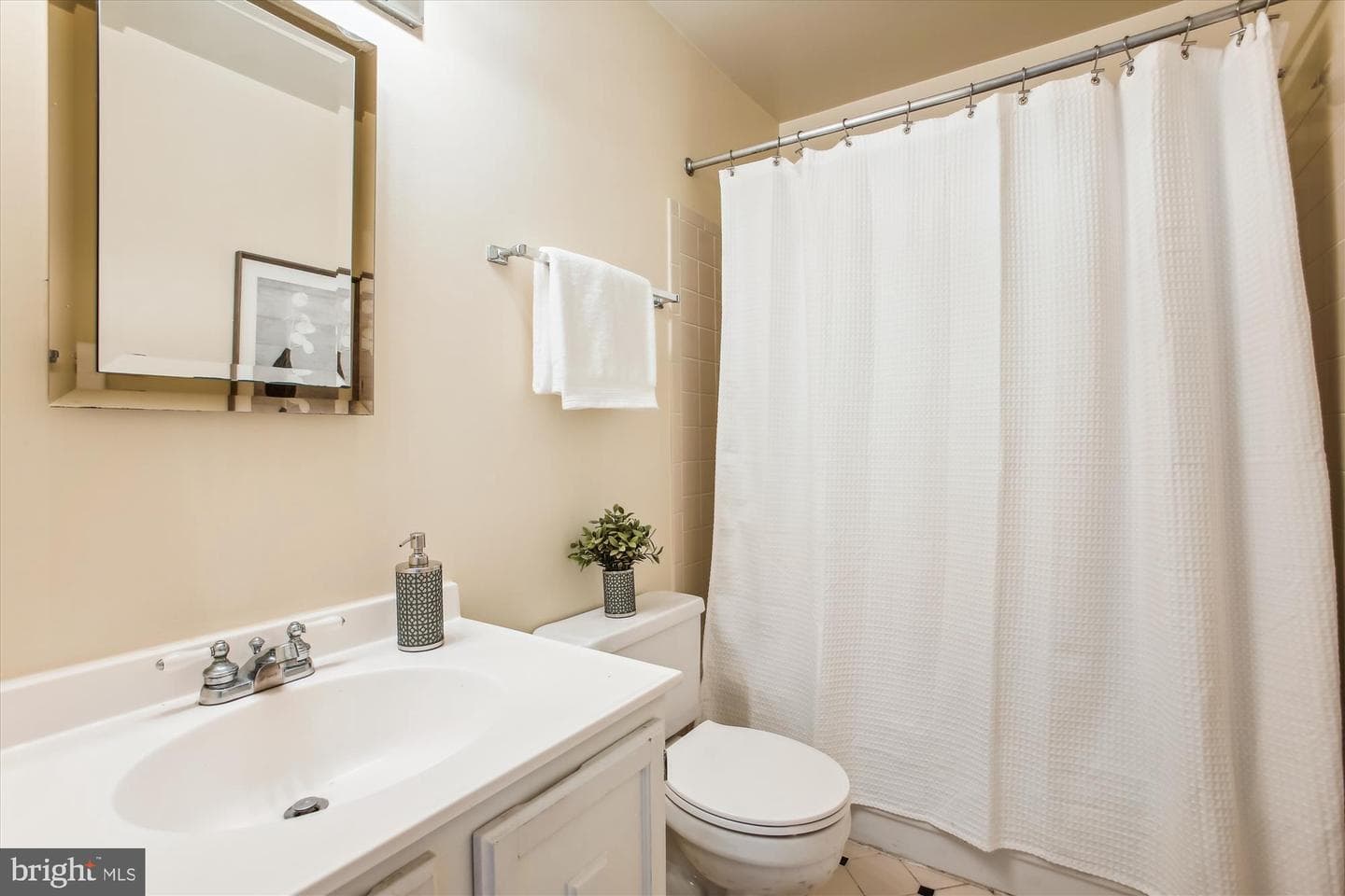 1316 Seaport Lane photo 13