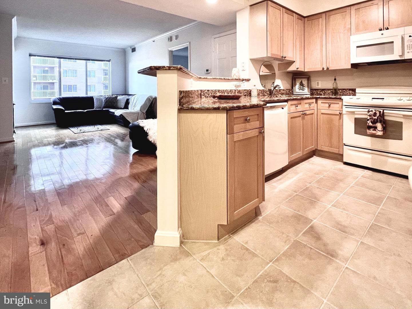 3101 N Hampton Drive #814 photo 3