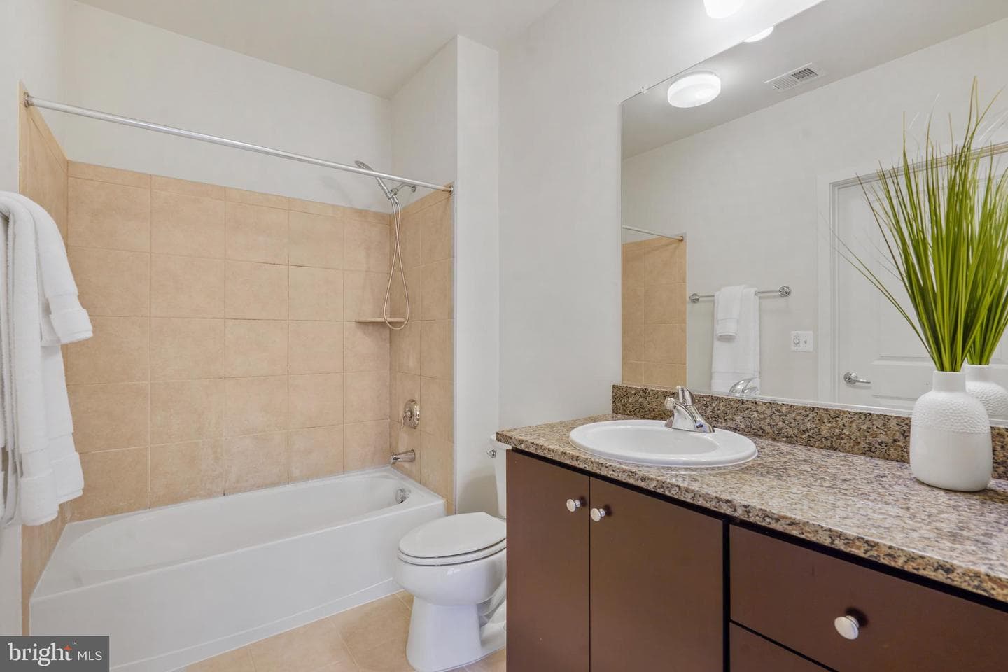915 N Patrick Street #305 photo 17