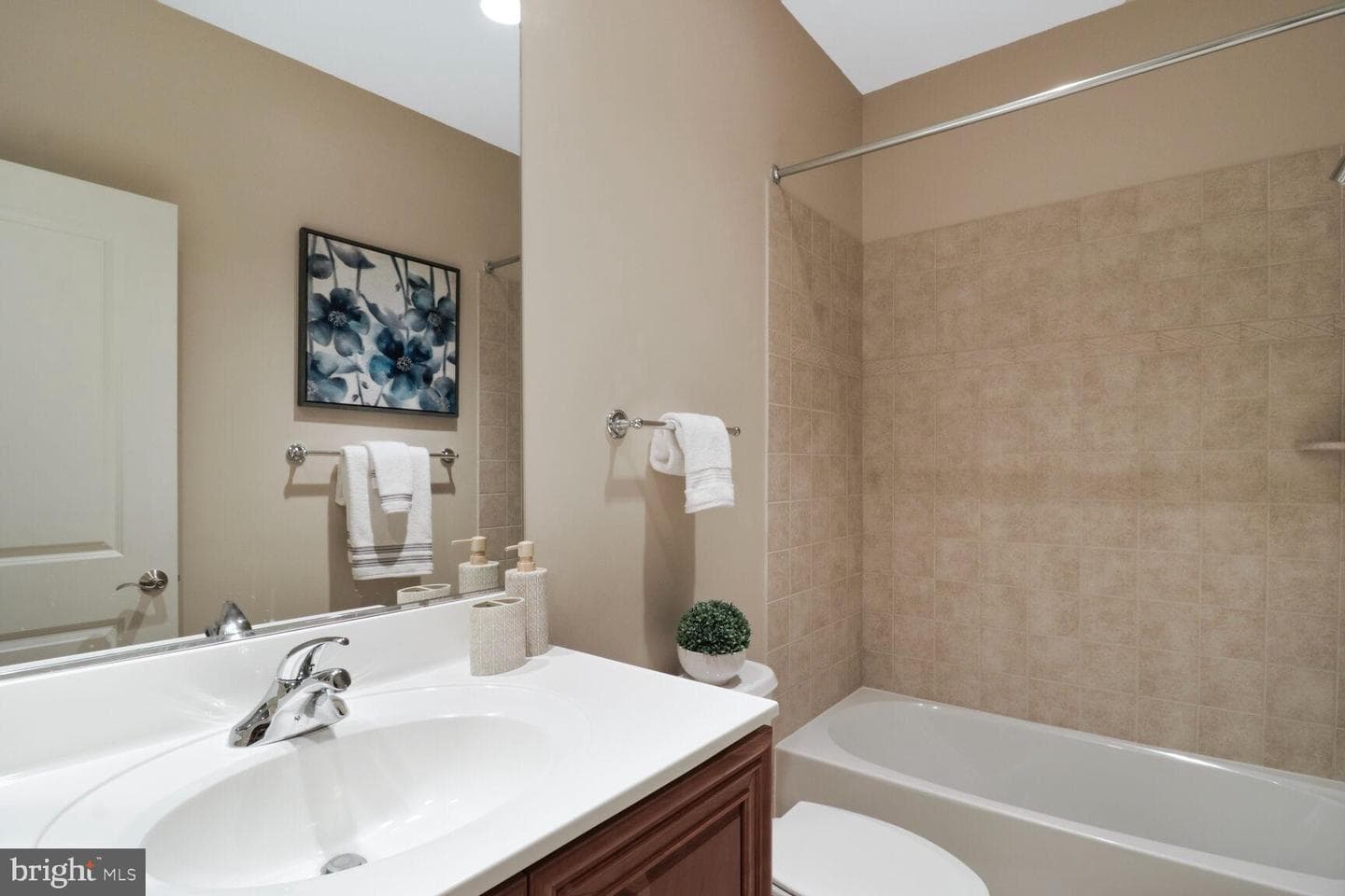 1816 Carpenter Road photo 20