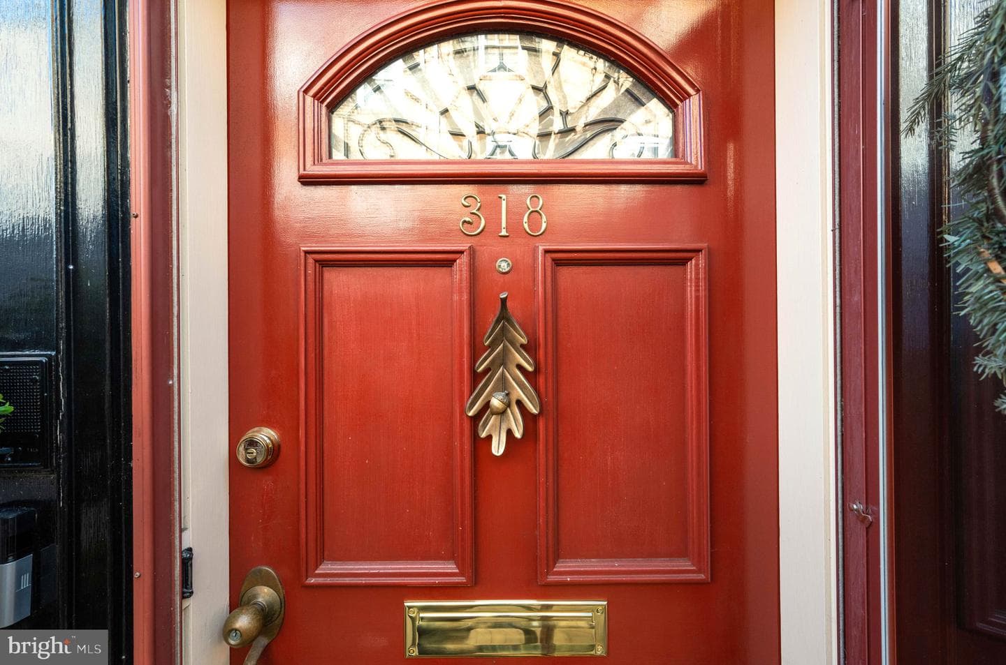 318 N Pitt Street photo 8