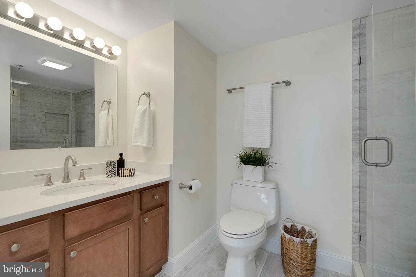 2121 Jamieson Avenue #1007 photo 32