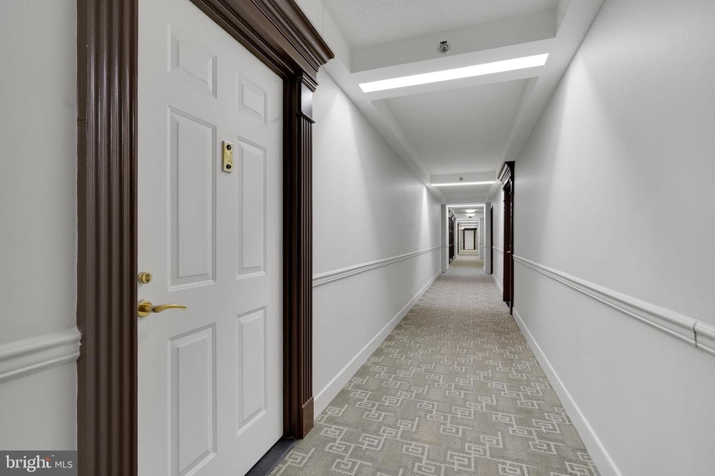 2121 Jamieson Avenue #1007 photo 6