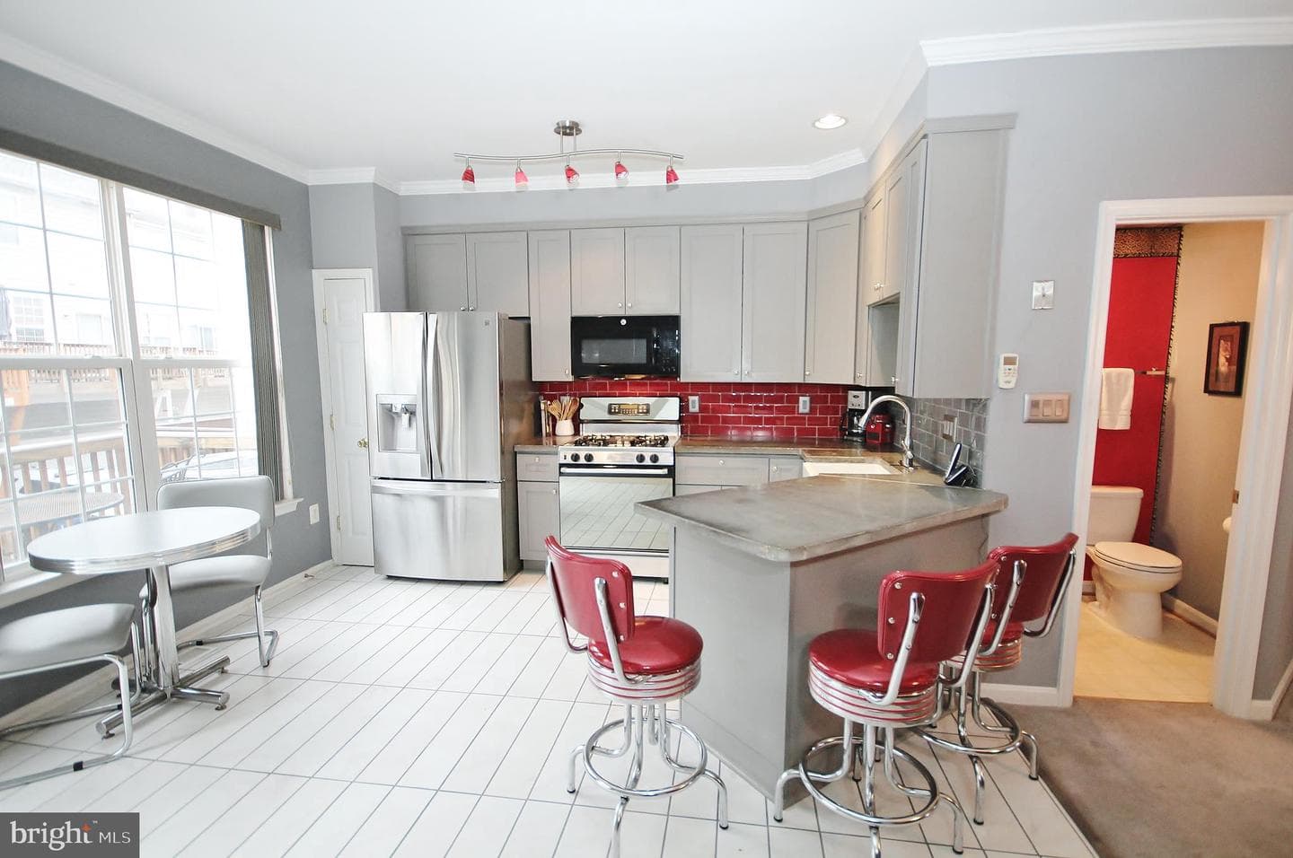 123 Cameron Parke Place photo 24