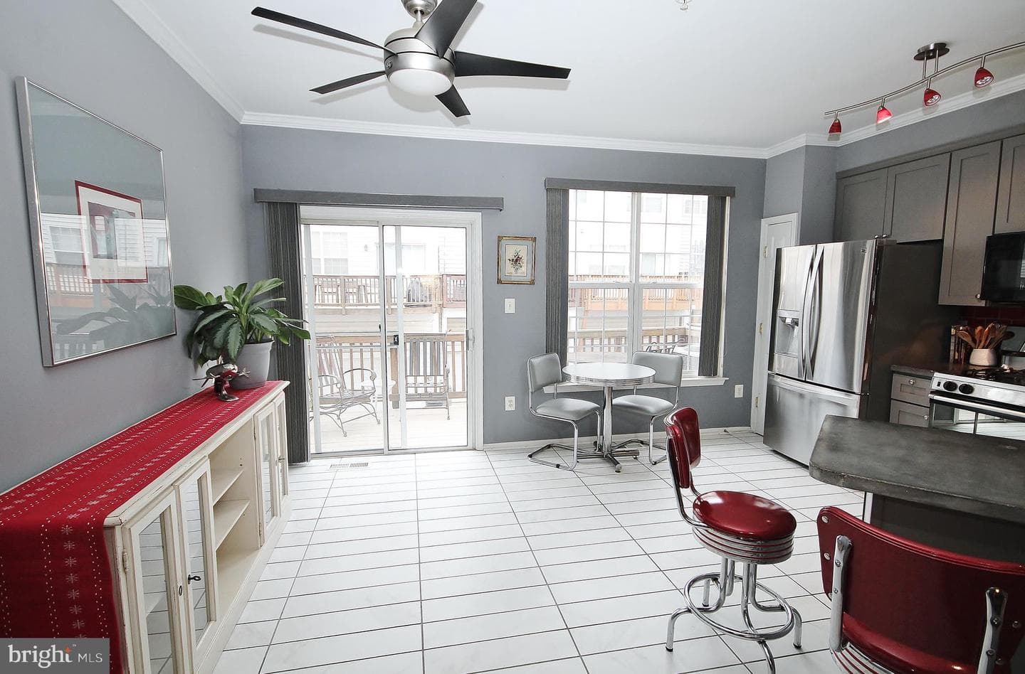 123 Cameron Parke Place photo 27