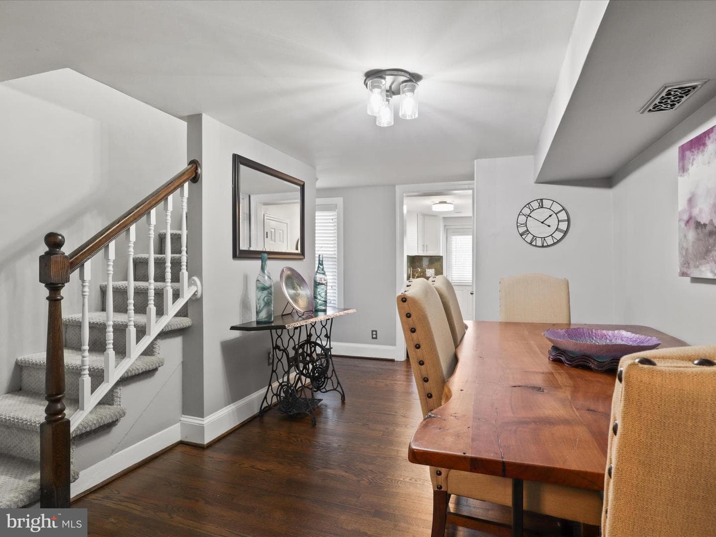 623 N Henry Street photo 5