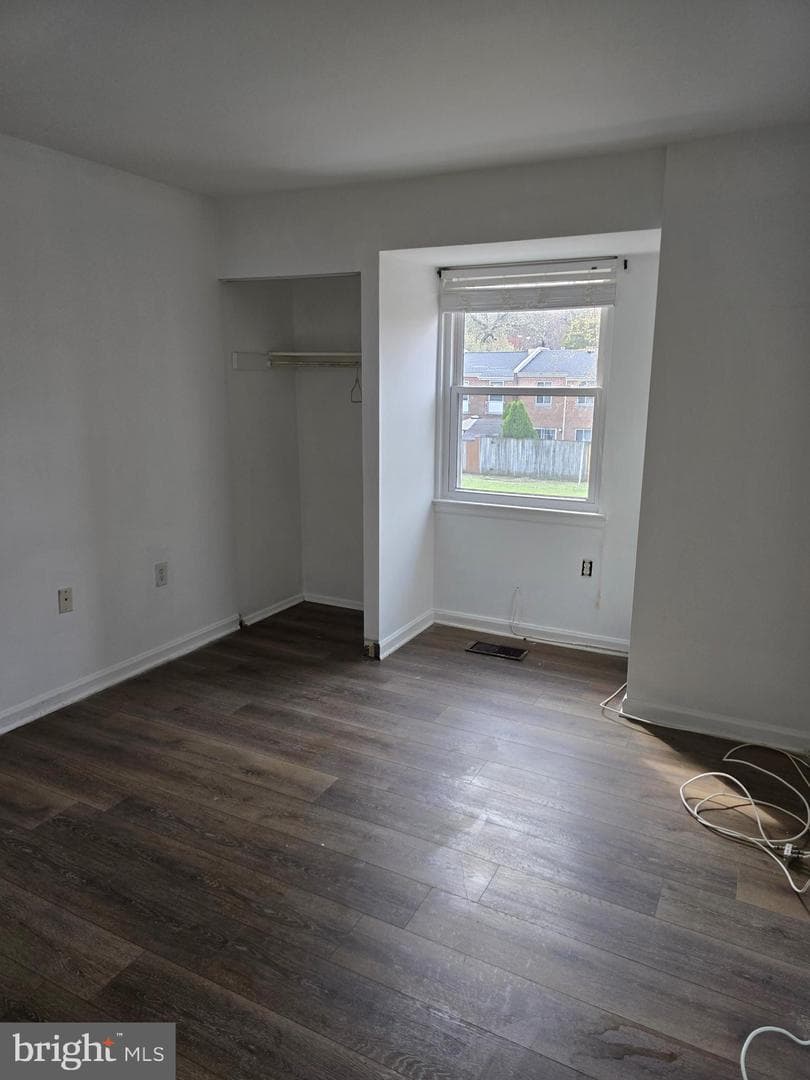 238 Stevenson Square N photo 22